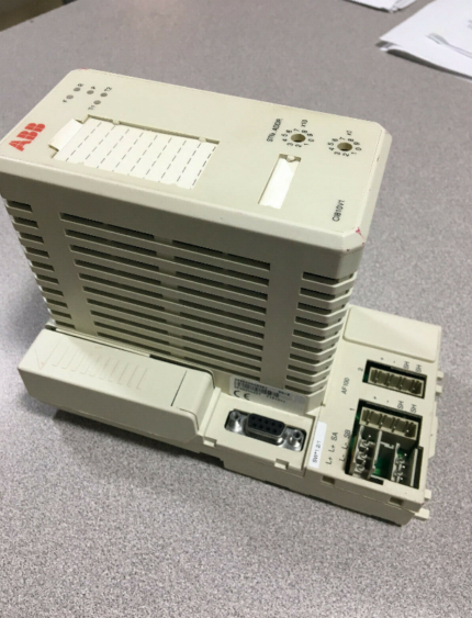 ABB CI810V1 Field Communication Interface module for ABB automation systems, offering reliable fieldbus communication in industrial environments.