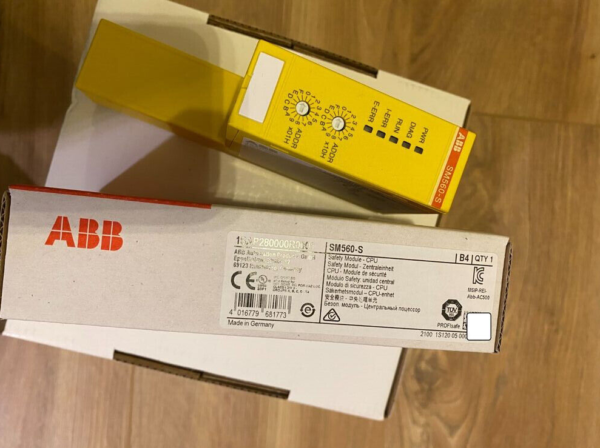 ABB SM560-S Safety Module designed for high-level safety in industrial automation systems, providing reliable and fault-tolerant performance.