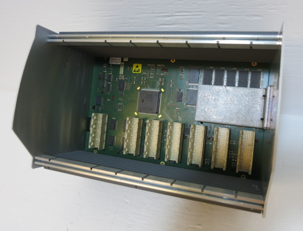 ABB PM802F FieldController 3BDH000002R1 – reliable and high-speed controller for industrial automation systems.