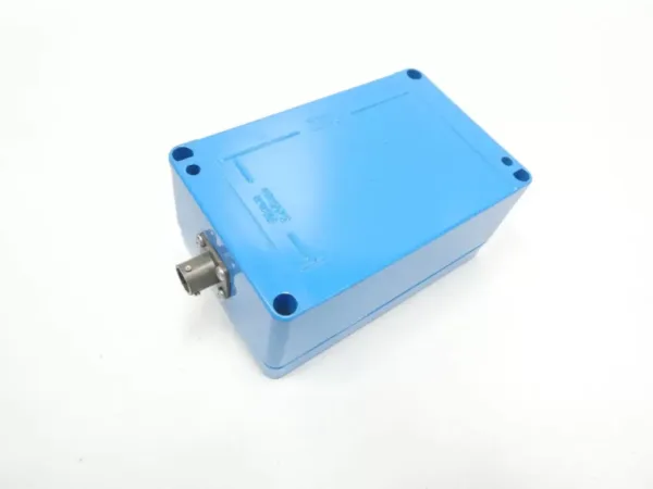 "Bently Nevada 86517-01-01-01-02 accelerometer interface module for industrial vibration monitoring"
