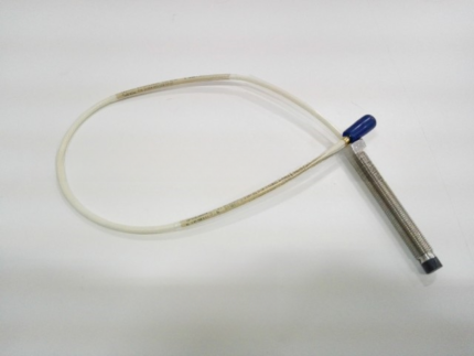 “Bently Nevada 21504‑000‑028‑05‑02 standard-mount proximity probe for shaft vibration monitoring”