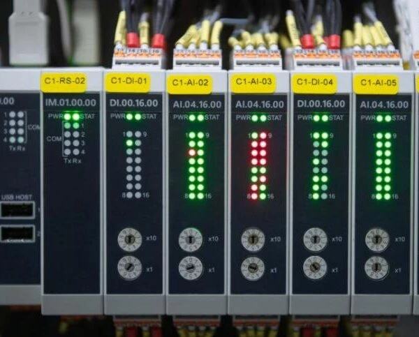 Siemens PLC Supplier UAE: A Technical Guide to Reliable Industrial Automation